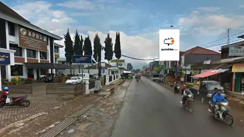 Billboard 4 × 6 m di Jl. Raya Pangalengan Kab. Bandung, Jawa Barat