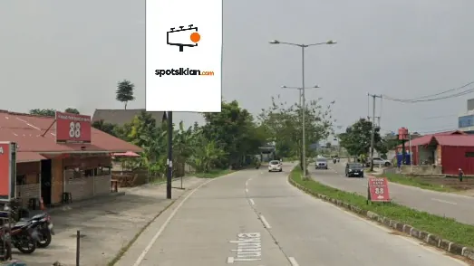 Baliho 4 × 6 m di Jl. Raya Gading Tutuk (Arah RSUD Oto Iskandardinata, Cangkuang), Kabupaten Bandung, Jawa Barat