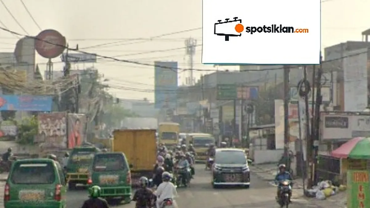 Baliho 4 × 6 m di Jl. Kopo Bihbul (Arah Miko Mall, Exit Tol Kopo), Kabupaten Bandung, Jawa Barat