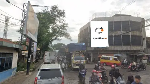 Baliho 4 × 6 m di Jl. Raya Laswi Ciwalengke (Pertigaan Jl. Rancajigang, Arah Alun alun Majalaya), Kabupaten Bandung, Jawa Barat