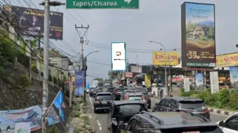 Billboard 10 × 5 m di Jl. Raya Puncak (Arah dari Godog menuju Cisarua), Kabupaten Bogor, Jawa Barat