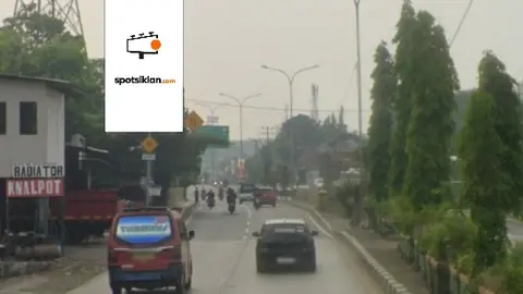 Billboard 8 × 4 m di Jl. Raya Imam Bonjol (Dari Cibitung Ke Cikarang), Kabupaten Bekasi, Jawa Barat