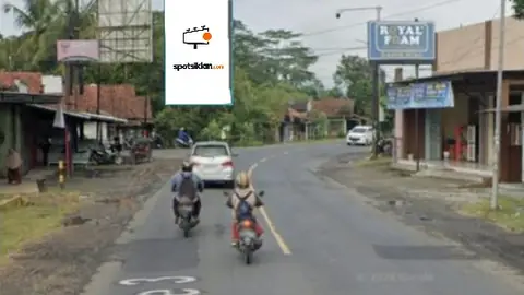 Billboard 10 × 5 m di Jl. Raya Sruweng (Dekat Kasur Busa), Kebumen, Jawa Tengah