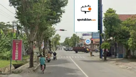 Baliho 4 × 6 m di Jl. H.M. Sarbini (Perempatan Stadion Candradimuka), Kebumen, Jawa Tengah