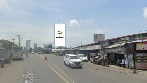 Billboard 10 × 5 m di Jl. Kartosono-Kediri (Dari Surabaya), Jawa Timur