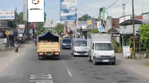 Billboard 8 × 4 m di Jl. Raya Kras (Pertigaan Pasar Kras, Dari Kediri), Jawa Timur