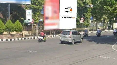 Baliho 6 × 4 m di Jl. PK Bangsa (Arah Pertigaan Stadion Brawijaya), Kabupaten Kediri, Jawa Timur