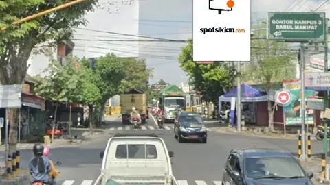 Baliho 6 × 4 m di Jl. Raya Kediri-Pare (Dari Perempatan Traffic Gurah), Jawa Timur