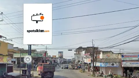 Baliho 6 × 4 m di Jl. Raya Sambi (Perempatan Pasar Sambi), Kabupaten Kediri, Jawa Timur