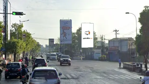 Billboard 8 × 4 m di Jl. R Agil Kusumadya No.22 (Depan Pujasera Kudus), Jawa Tengah