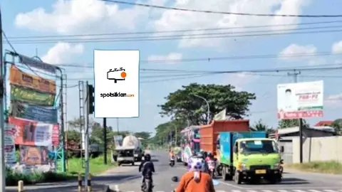 Baliho 6 × 4 m di Jl. Lkr. Utara Kudus (Perempatan Jetak Kudus), Jawa Tengah