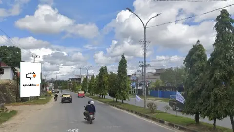 Baliho 6 × 4 m di Jl. Brigjen M Yoenoes (Depan Ayam Bakar Wong Solo dan Kantor Denpom Kendari), Sulawesi Tenggara