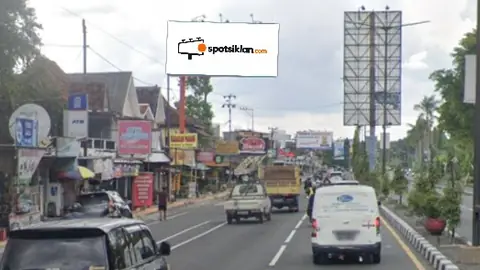 Billboard 5 × 10 m di Jl. Raya Solo-Yogyakarta (Depan Komplek Candi Prambanan), Klaten, Jawa Tengah