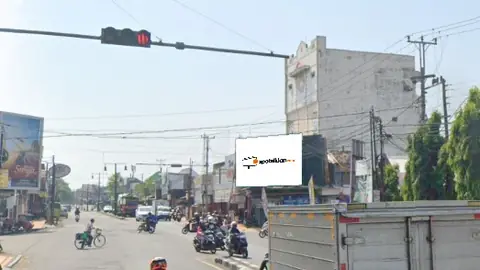 Baliho 4 × 6 m di Jl. Raya Delanggu Utara (Area Pasar Delanggu), Klaten, Jawa Tengah