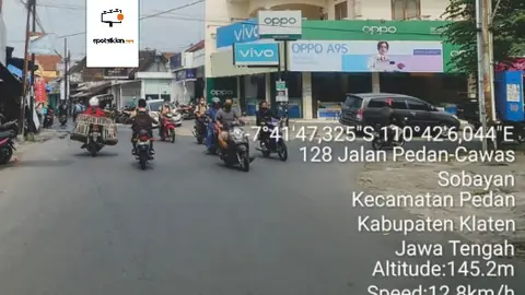 Baliho 4 × 6 m di Jl. Pedan-Trucuk (Area Pasar Pedan, Arah SMK Kristen, Depan Mandiri), Klaten, Jawa Tengah