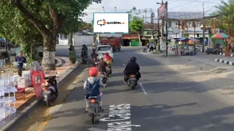 Baliho 4 × 6 m di Jl. Raya Cawas (Pertigaan Pasar Cawas), Klaten, Jawa Tengah