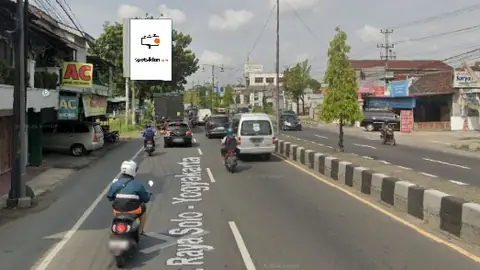 Baliho 4 × 6 m di Jl. Raya Klaten - Solo (Arah Klaten Kota), Jawa Tengah
