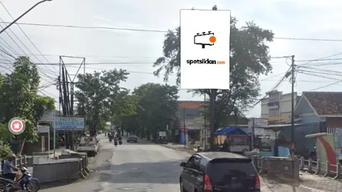 Baliho 4 × 6 m di Jl. Pemuda (Samping Masjid Mujahidin), Kendal, Jawa Tengah