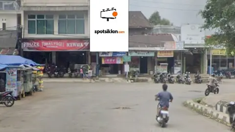 Baliho 6 × 4 m di Jl. Alun-Alun Sukorejo (Bundaran Alum-Alun Sukorejo), Kendal, Jawa Tengah