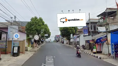 Billboard 5 × 10 m di Jl. Siliwangi (Kuningan Menuju Cirebon), Jawa Barat