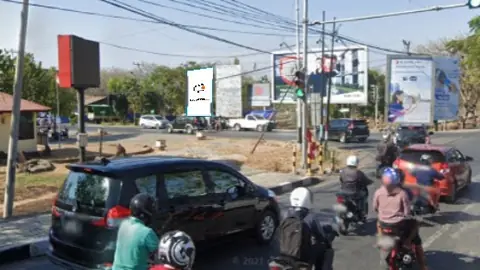 Baliho 6 × 4 m di Jl. El Tari (Arah Taman Nostalgia, Hadap Barat), Kupang (unit 2), Nusa Tenggara Timur