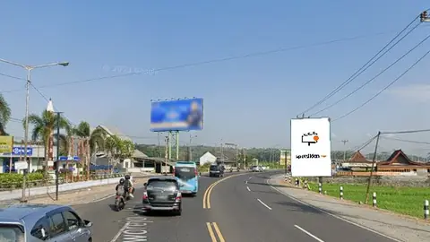 Baliho 6 × 4 m di Jl. Wates - Yogyakarta (Pertigaan Tugu Pensil) (Pertigaan Tugu Pensil (View : Arah Wates)), Kulon Progo, DI Yogyakarta