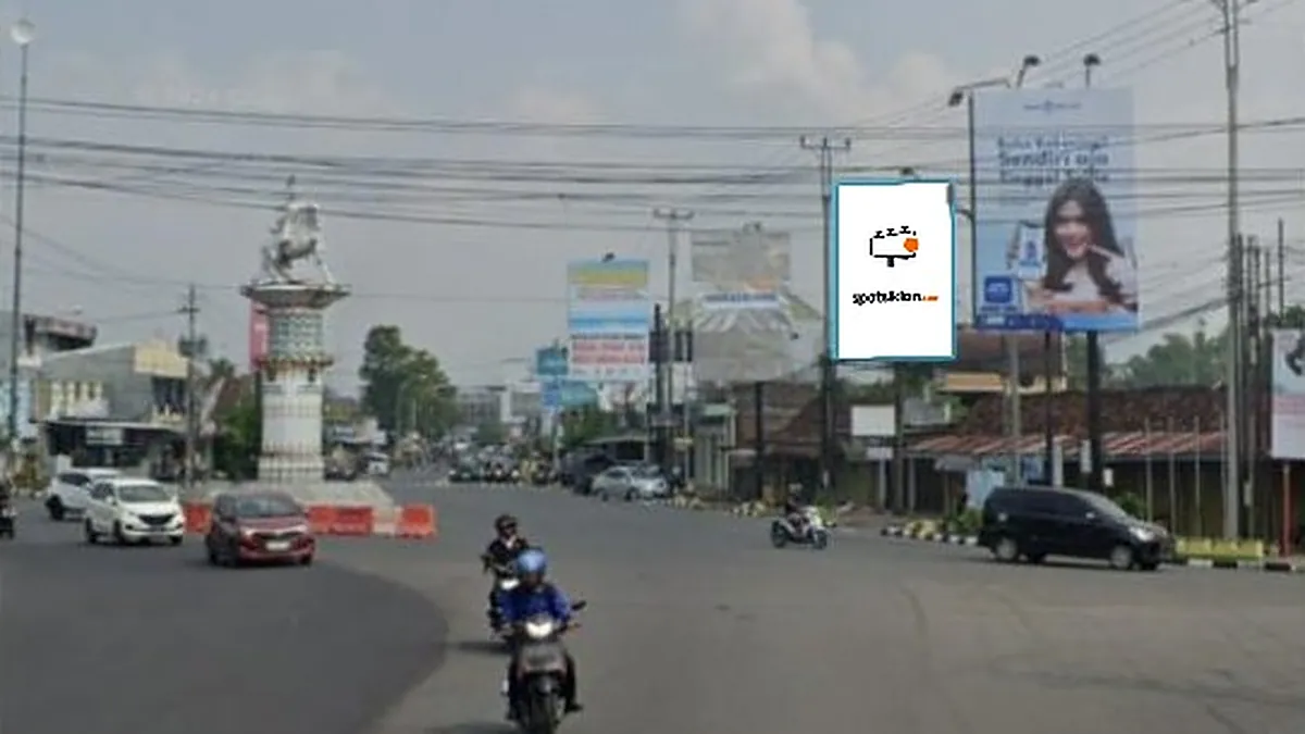 Baliho 4 × 6 m di Jl. Khudori (Sekitar Patung Kuda), Kulon Progo, DI Yogyakarta