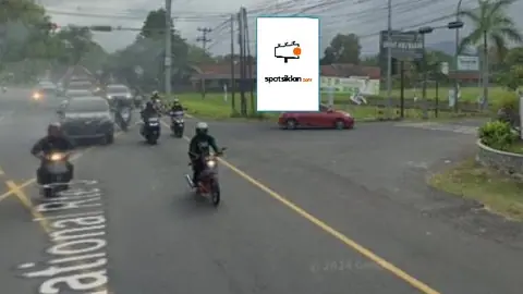 Baliho 6 × 4 m di Jl. Tentara Pelajar (Perempatan Tambak), Kulon Progo, DI Yogyakarta