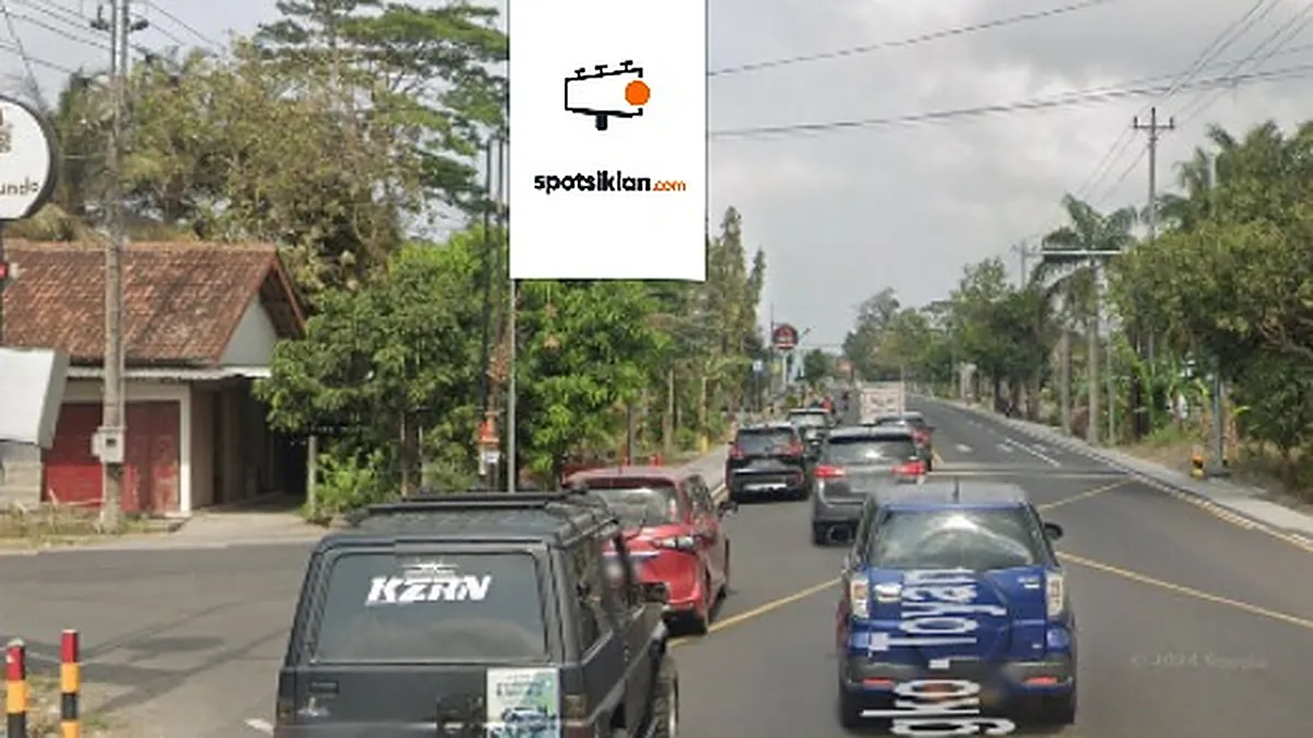 Baliho 4 × 6 m di Jl. Wates Sogan (Arah WAtes), Kulon Progo, DI Yogyakarta