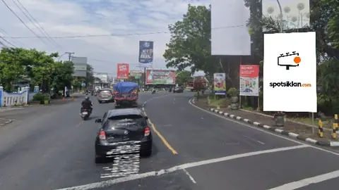 Baliho 4 × 6 m di Jl. Kabupaten (Depan Pos Polisi, Depan Terminal Wates), Kulon Progo, DI Yogyakarta