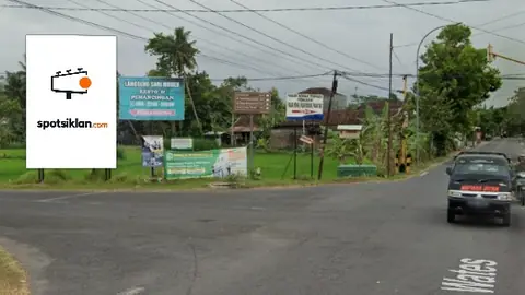 Baliho 4 × 6 m di Jl. Pengasih (Perempatan Twin Kulonprogo), Kulon Progo, DI Yogyakarta