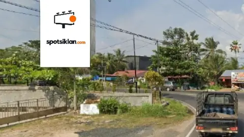 Baliho 6 × 4 m di Jl. Trans Kalimantan (Arah GOR Panunjung Tarung Kuala Kapuas), Kalimantan Tengah