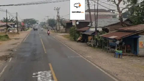 Baliho 6 × 4 m di Jl. Patih Rumbih - Trans Kalimantan (Menuju Jembatan Pulau Telo), Kapuas, Kalimantan Tengah