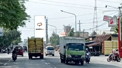 Billboard 10 × 5 m di Jl. Karanganyar - Solo (Dari Karanganyar arah ke Solo), Jawa Tengah