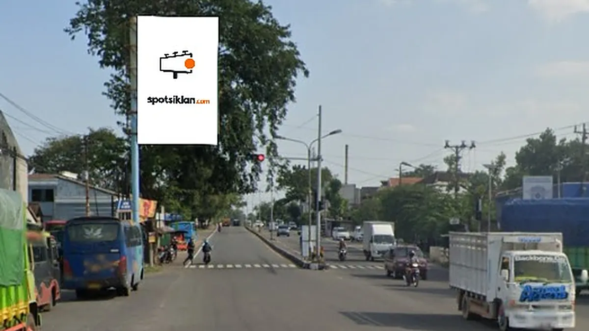 Baliho 6 × 4 m di Jl. Raya Solo-Sragen (Pertigaan Ringroad), Karanganyar, Jawa Tengah