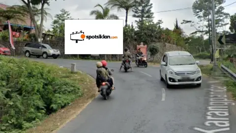 Baliho 4 × 6 m di Jl. Raya Karangpandan - Ngargoyoso (Kemuning Ngargoyoso), Karanganyar, Jawa Tengah