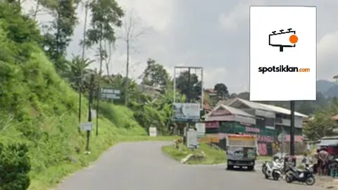 Baliho 6 × 4 m di Jl. Tawangmangu (Menuju Gallery Anggrek Zilquin Tawangmangu), Karanganyar, Jawa Tengah