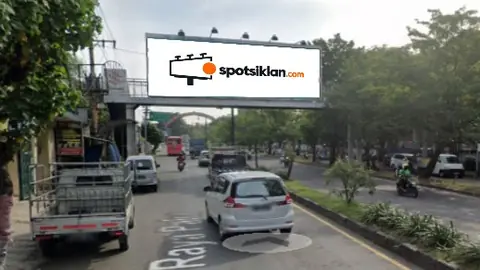 JPO 4 × 12 m di Jl. Raya Palur (Depan Kampus UNSA Palur, Hadap Timur), Karanganyar, Jawa Tengah