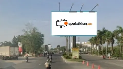 Billboard 5 × 10 m di Jl. Surya Cipta (Exit Tol Karawang Timur 2), Jawa Barat