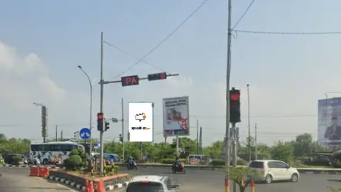 Baliho 6 × 4 m di Dari Simp. Jl. Raya Klari, Karawang, Jawa Barat