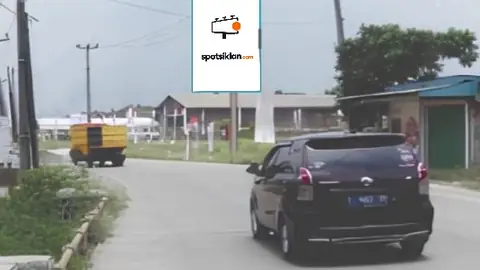Baliho 6 × 4 m di Jl. Raya Pangkalan (Sebelum Saung Cobek Sa'ayana), Karawang, Jawa Barat