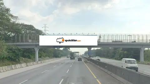 JPO 20 × 3 m di Jl. Tol Jakarta - Cikampek (Arah ke Jakarta), Karawang, Jawa Barat