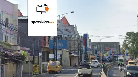 Baliho 6 × 4 m di Jl. Gatot Subroto (Depan Pasar Ungaran), Kabupaten Semarang, Jawa Tengah