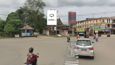 Baliho 6 × 4 m di Jl. Jend. Sudirman (peertigaan Jl. Yos Sudarso), Kutai Timur, Kalimantan Timur
