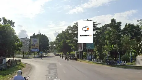 Baliho 6 × 4 m di Jl. Gerung Baru (Area Monumen Koperasi), Lombok Barat, Nusa Tenggara Barat