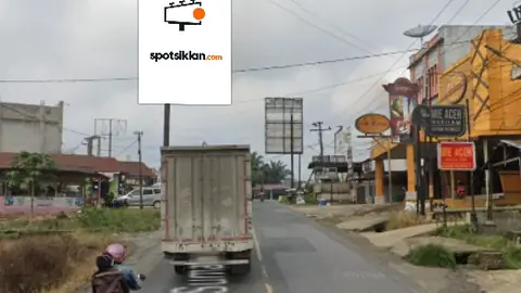 Baliho 4 × 6 m di Jl. Lintas Sumatera (Dekat Aroma Bakery, Arah Kota Pianang, Rantauprapat), Labuhan Batu Selatan, Sumatera Utara
