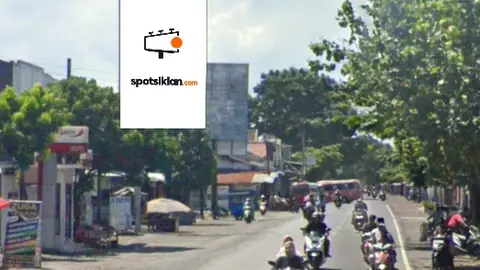 Baliho 4 × 6 m di Jl. Raya Tempeh (Depan Pasar Tempeh), Lumajang, Jawa Timur