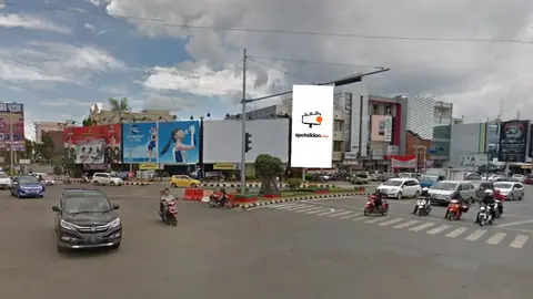 Billboard 5 × 10 m di Jl. Raden Intan / Dipenogoro (Bundaran Tugu Adipura), Bandar Lampung