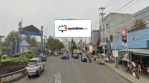 Billboard 5 × 10 m di Jl. Garuda Dekat Masjid Agung As-salam Lubuklinggau (Curug Ke Pasar Lubuk Linggau), Sumatera Selatan