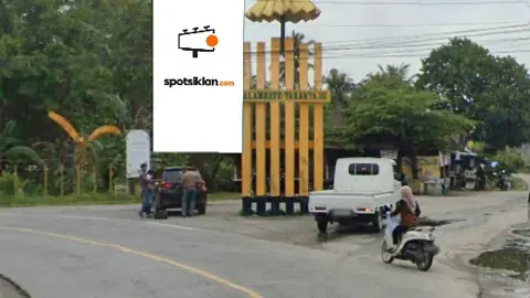 Billboard 4 × 8 m di Jl. Trans Sulawesi (Area Tugu Payung Wotu), Luwu Timur, Sulawesi Selatan
